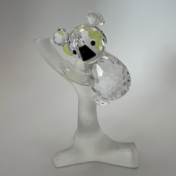 Preciosa Crystal Koala Bear on a Branch - Picture 3 of 16